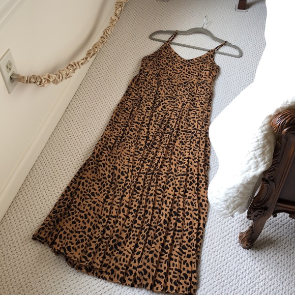 Leopard Print Spaghetti Strap Dress - Picture 7 of 9